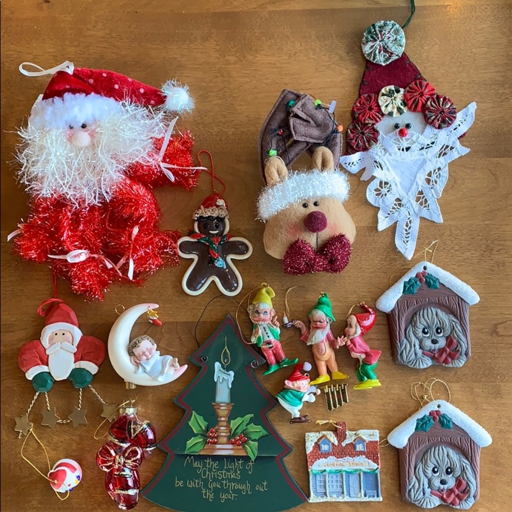 16 piece assorted ornaments